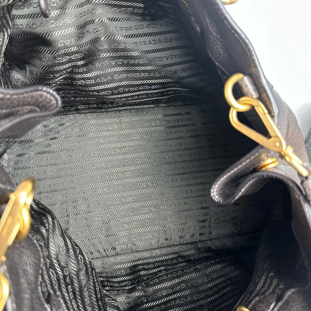 Prada Vitello Daino Leather 2-Way Tote Bag - Picture 9 of 11